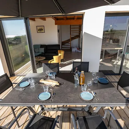 Les Reflets Bleus By Interhome